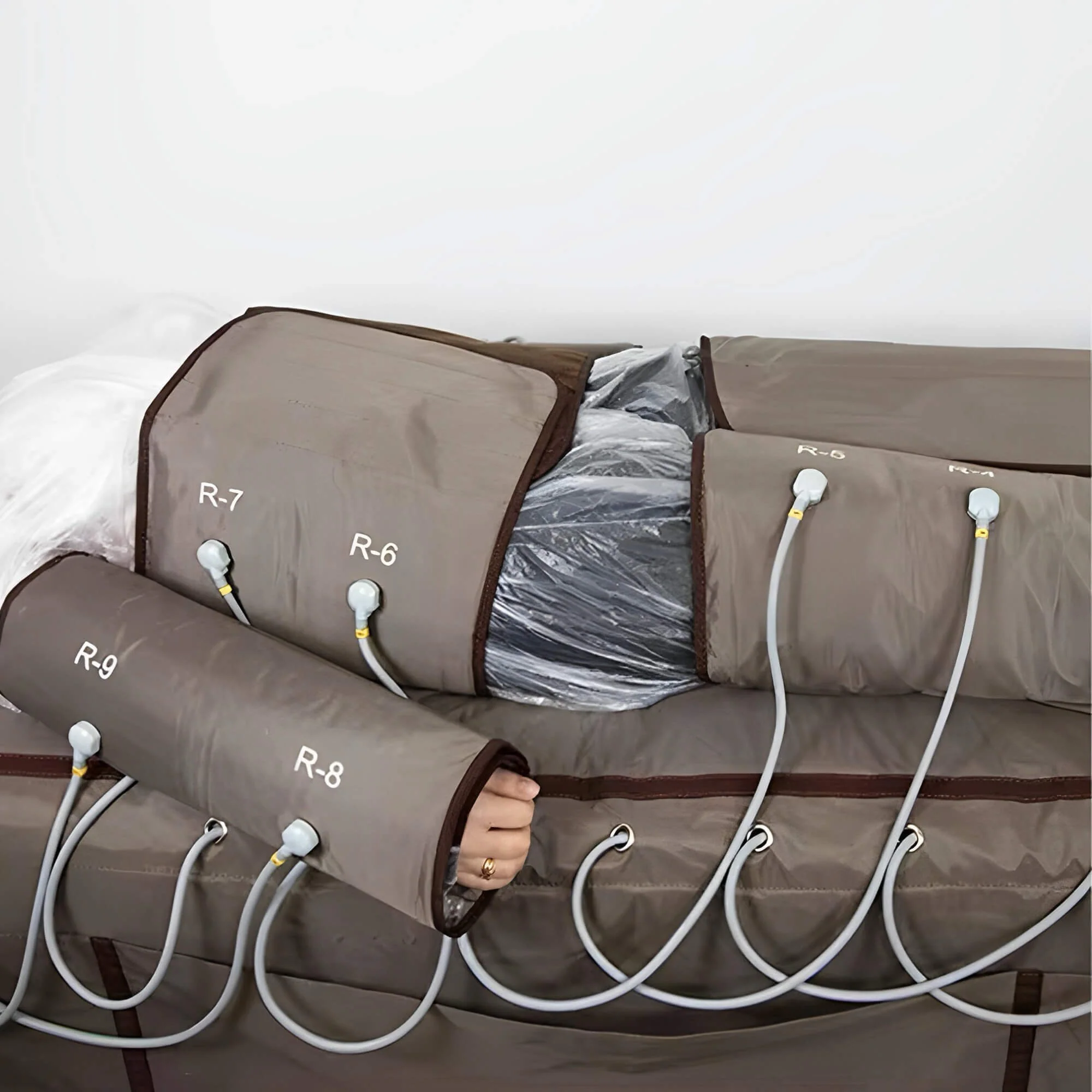 3 in 1 Pressotherapy Lymphatic Drainage Machine - Image 7